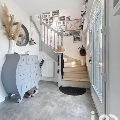 Maison 7 pièces 421200 €