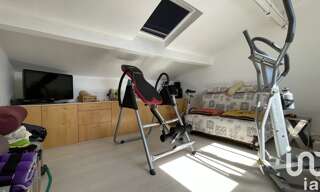 Maison 8 Pièces 154 m² à vendre à Jonquières-Saint-Vincent (30300)