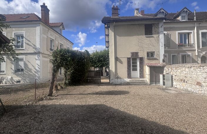 Vente Maison/villa 5 pièces — photo 2