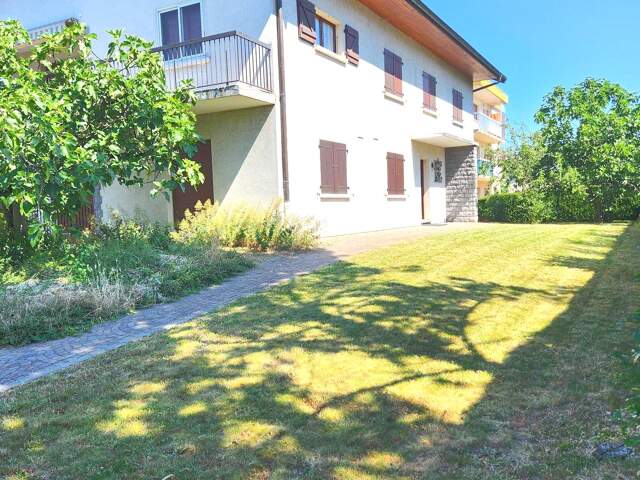 Appartement à vendre Ville-la-Grand — photo du bien