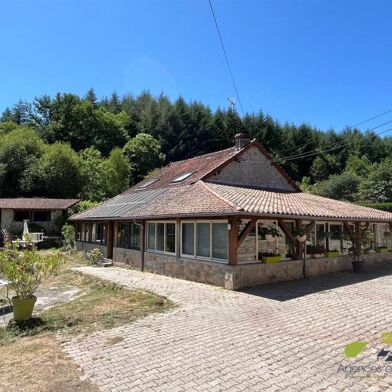 Maison 8 pièces 299000 €