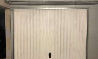 Garage   m² à louer à Carros (06510)