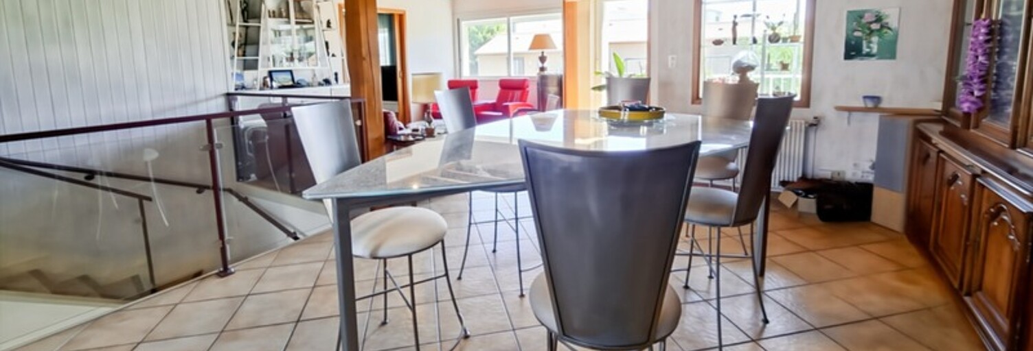 Maison 7 Pièces 146 m² à vendre à Beaumont (63110)