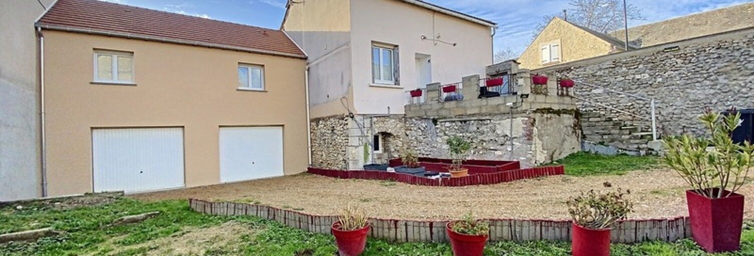 Maison 6 Pièces 115 m² à vendre à Auneau-Bleury-Saint-Symphorien (28700)