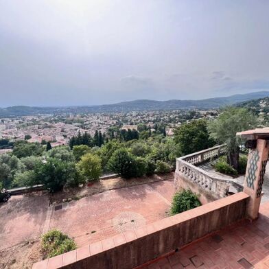 Maison 5 pièces 385000 €