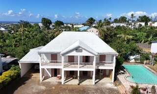 Maison 14 Pièces 297 m² à vendre à Sainte-Suzanne (97441)