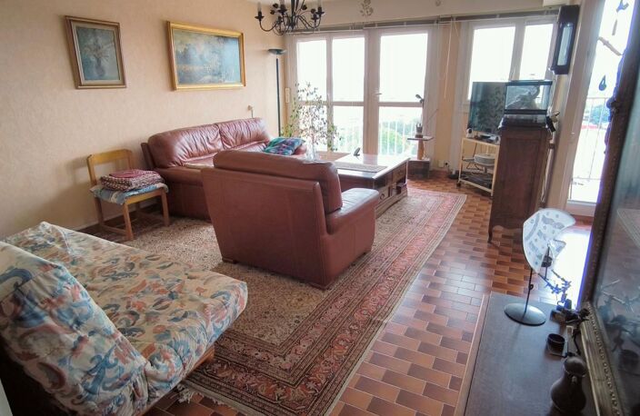 À vendre : Charmant T3 à Nîmes, avenue Jean Jaurès — photo 4