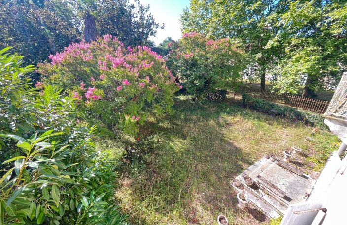 Propriété de caractère de 450 m² sur 5,6 ha – Cadre paisible et projets multiples — photo 4