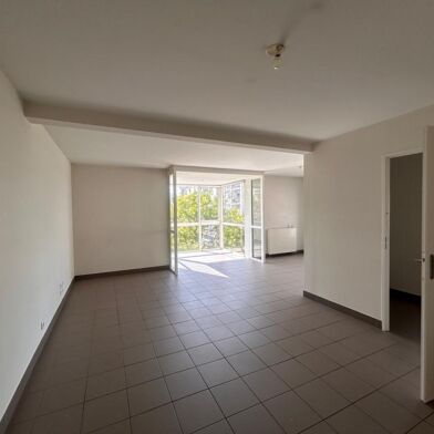 Appartement 4 pièces 940 €