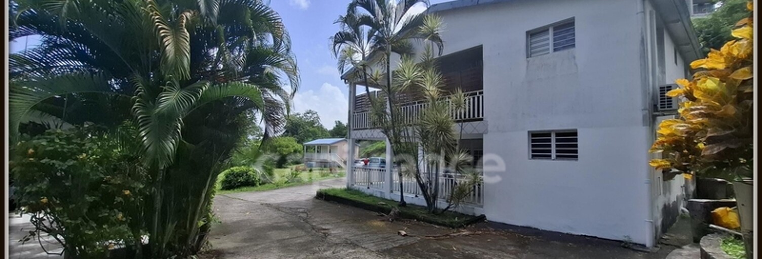 Immeuble  334 m² à vendre à Les Trois-Îlets (97229)