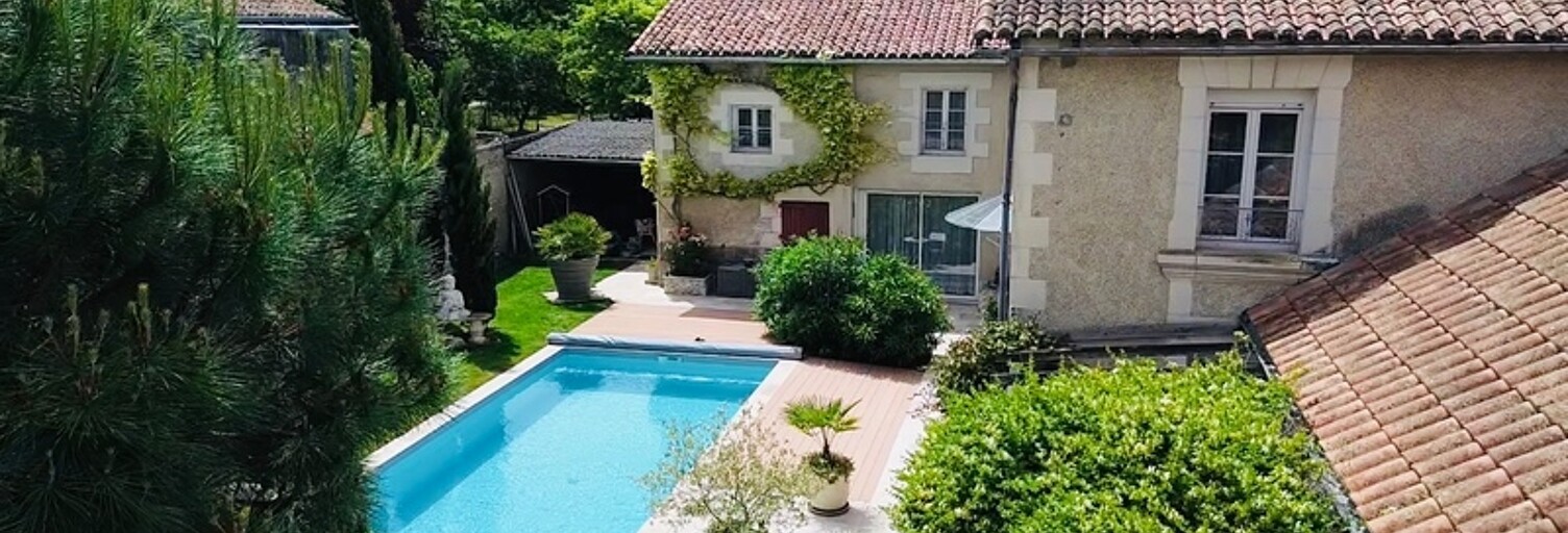 Maison 8 Pièces 267 m² à vendre à Avanton (86170)