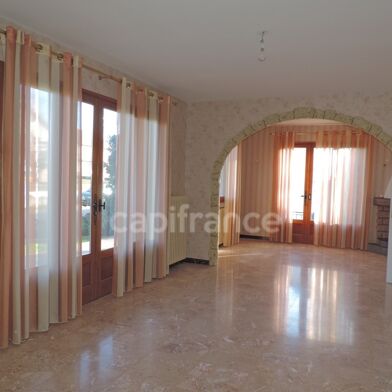 Maison 5 pièces 257000 €