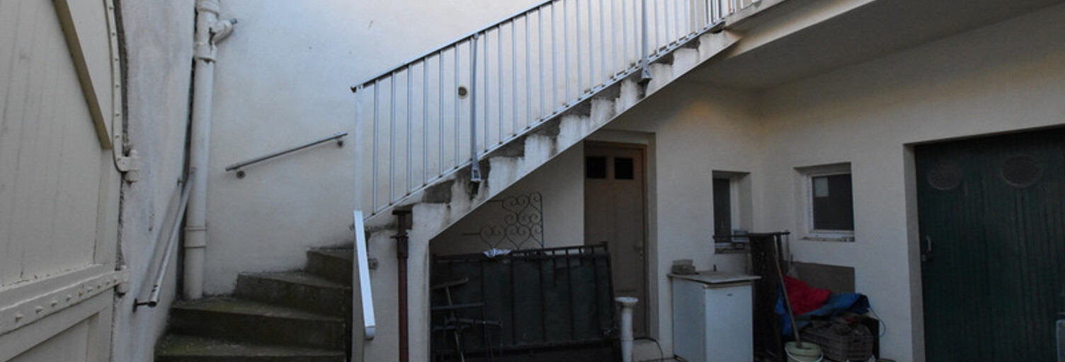 Immeuble  300 m² à vendre à Coursan (11110)