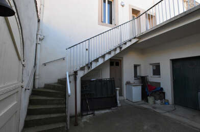 Immeuble  243000 €