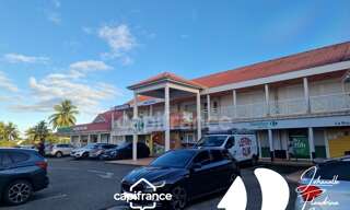 Commerce 1 Pièce 50 m² à vendre à Sainte-Rose (97115)