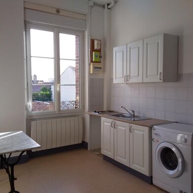 Appartement 2 pièces 450 €