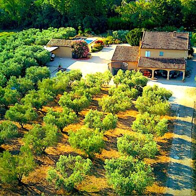 Maison 5 pièces 1290 €