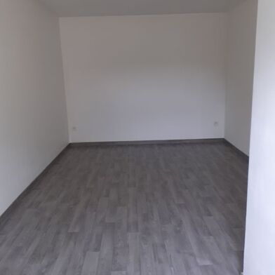 Appartement 2 pièces 450 €