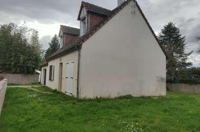 Maison 4 pièces 890 €