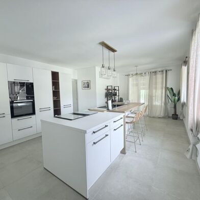 Maison 7 pièces 799000 €