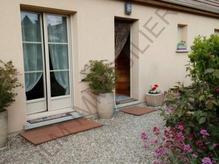 VINCELLES JOLIE MAISON 6 PIÈCES DE PLAIN PIED — photo 1