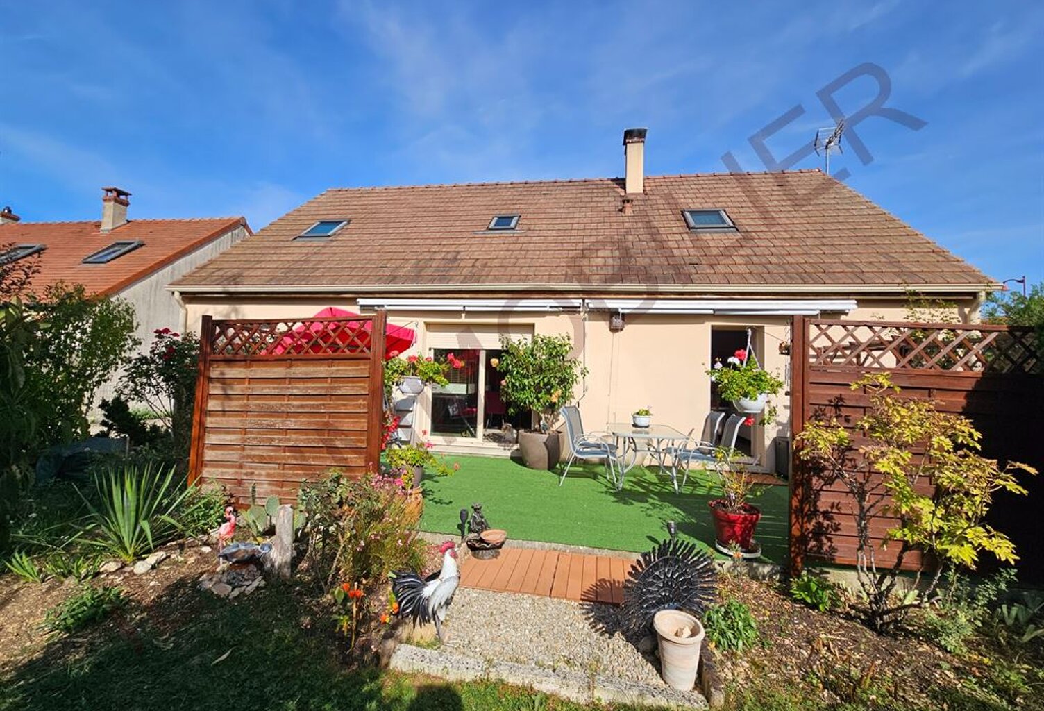 VINCELLES JOLIE MAISON 6 PIÈCES DE PLAIN PIED LENAC — photo 1