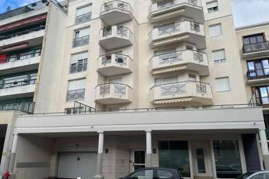 Garage  27000 €