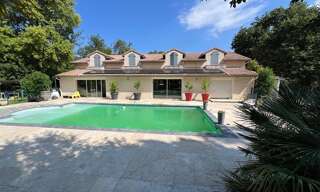 Maison 10 Pièces 338 m² à vendre à Châteauneuf-sur-Isère (26300)