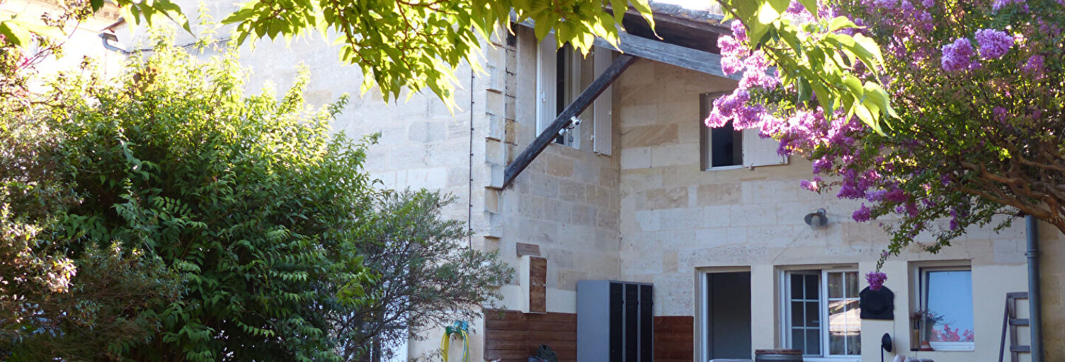 Maison 6 Pièces 140 m² à vendre à Les Artigues-de-Lussac (33570)