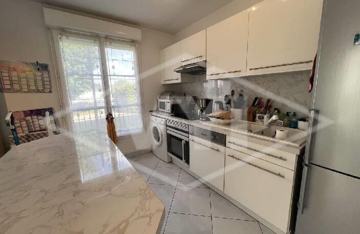 Vente appartement 2 pièces 43 m² Combs-la-Ville (77380) — photo 4