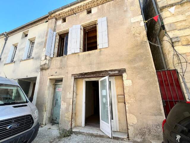 Immeuble au cœur de Duras  Multiples projets possibles — photo du bien