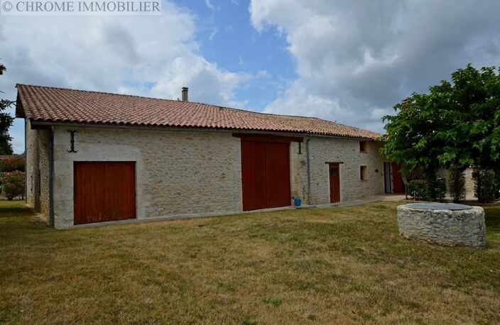 Imposante maison en pierre — photo 4