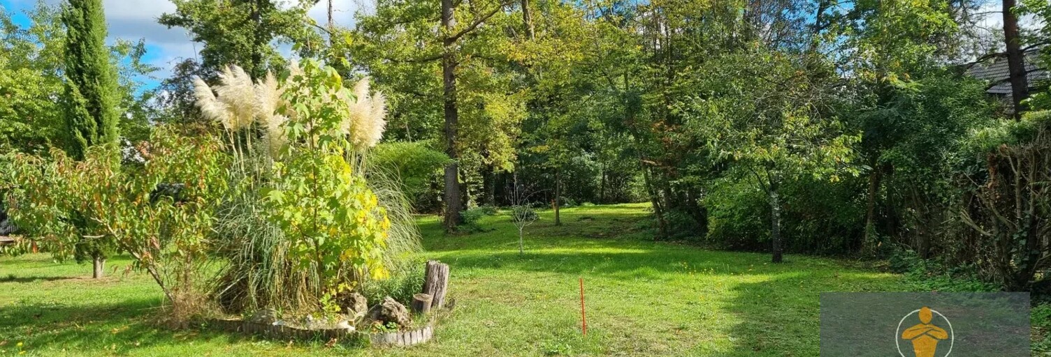 Terrain  826 m² à vendre à Lacroix-Saint-Ouen (60610)