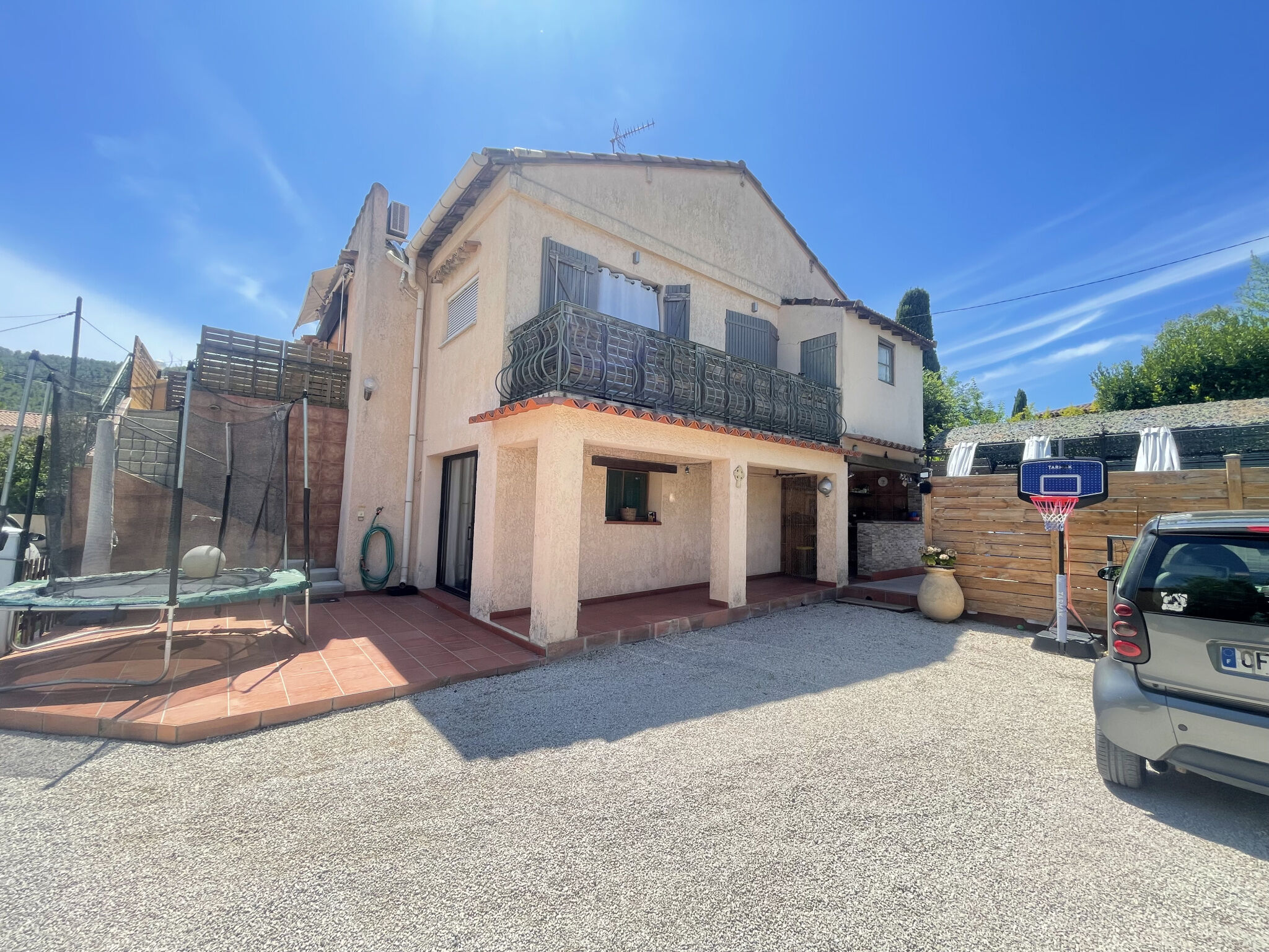 Villa / Maison  T5 à vendre Penne-sur-Huveaune (La) 13821