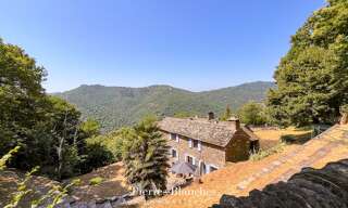 Maison 6 Pièces 181 m² à vendre à Saint-Germain-de-Calberte (48370)