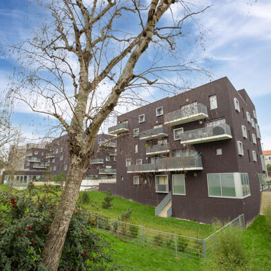 Commerce  295000 €