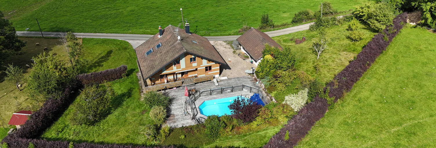 Maison 8 Pièces 198 m² à vendre à Les Écorces (25140)