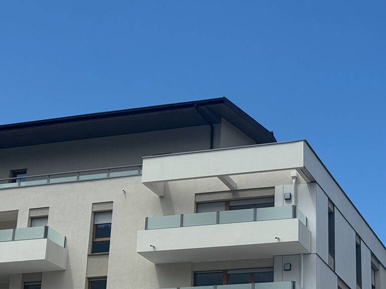ATTIQUE DERNIER ETAGE 129m2 - Terrasse 57m2 BBC - CENTRE VILLE - BALCON 17M2 — photo 1
