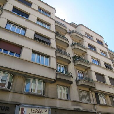Appartement 4 pièces 999 €