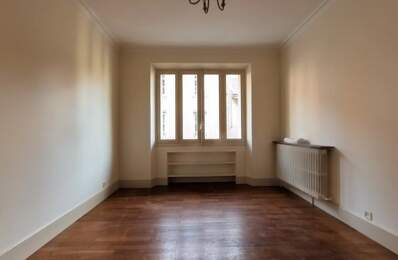 Gd T4 - Rue de Strasbourg — photo du bien