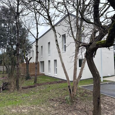 Appartement 6 pièces 397000 €