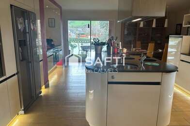 Maison 5 pièces 399000 €