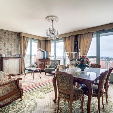 Appartement 4 pièces 145000 €