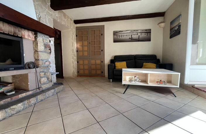 Appartement T4 avec terrasse avec vue dégagée + cave — photo 3