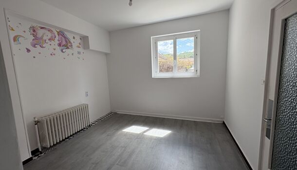 Villa / Maison 5 pièces  à vendre Vaulx-Milieu 38090