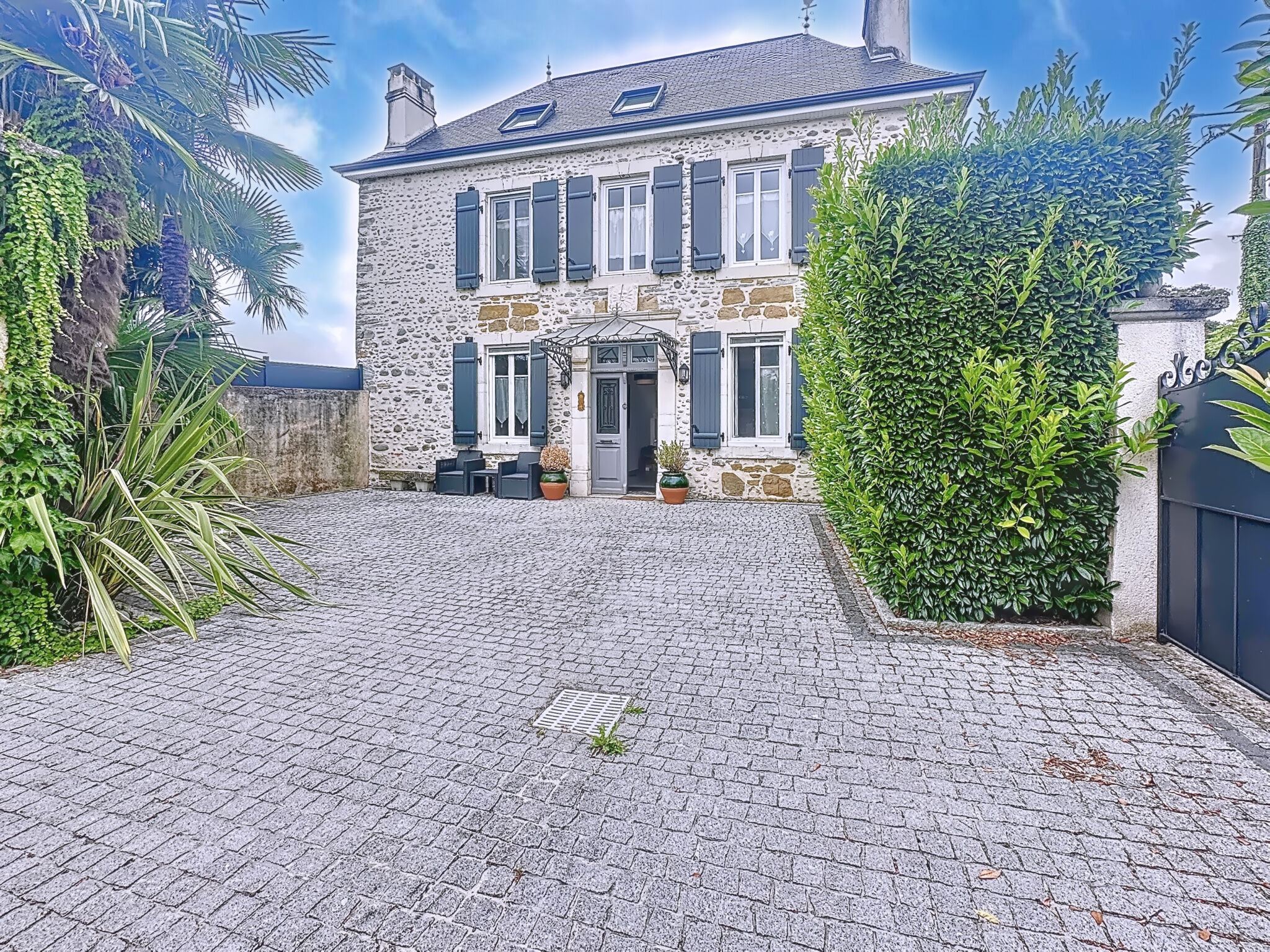 Villa / Maison  T6 à vendre Bordes 64510