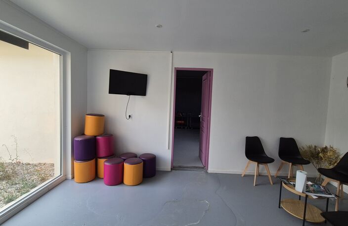 Location commerce  120 m² à Roanne (42300) — photo 4