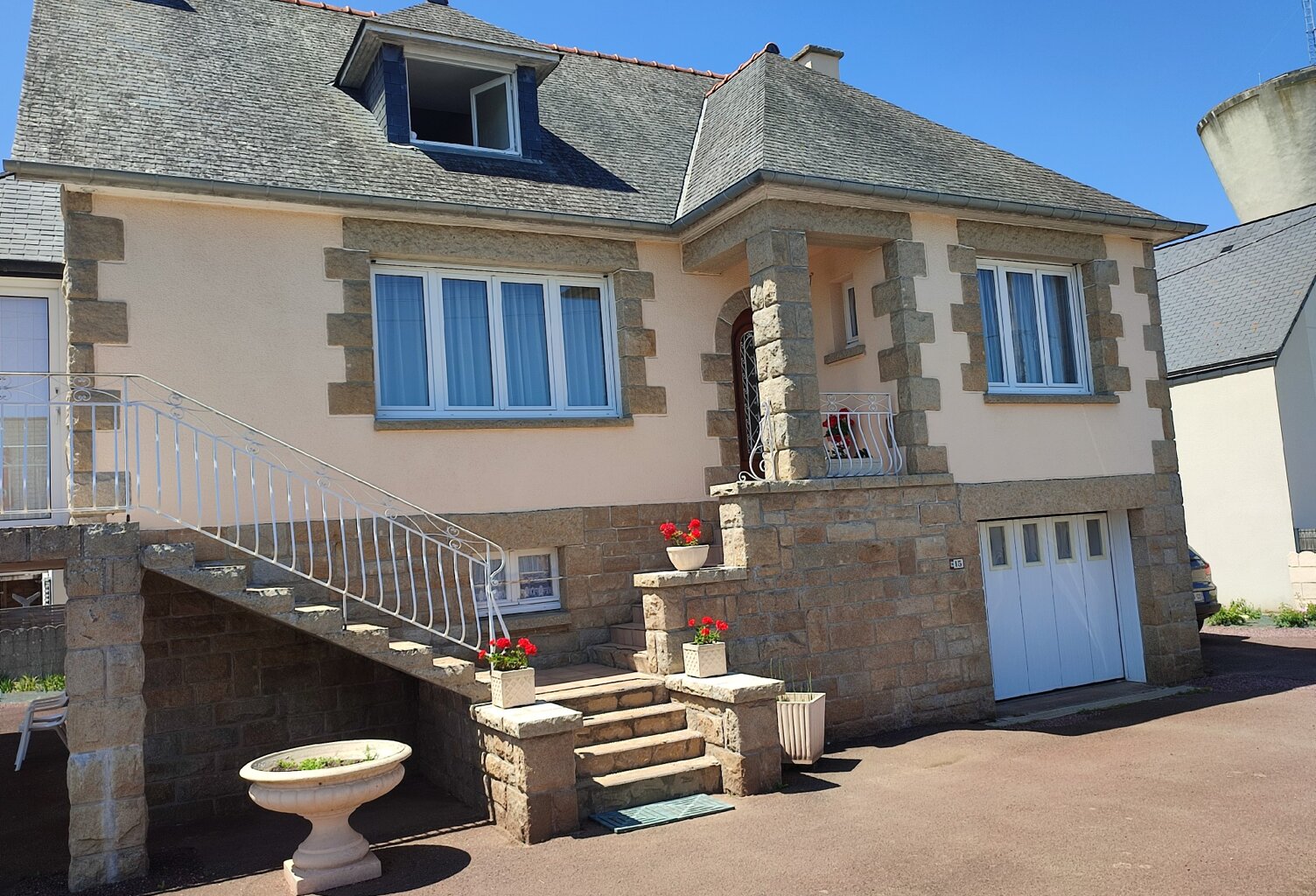 EXCLUSIVITE - À VENDRE TRELIVAN maison néo-bretonne — photo 1