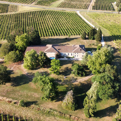 Maison 8 pièces 676000 €