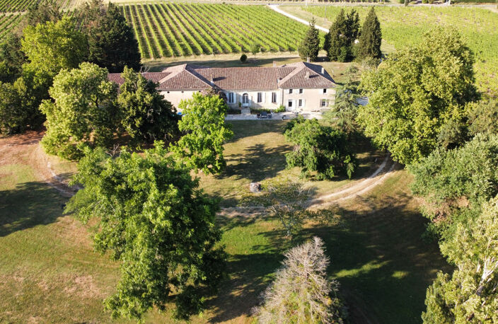 Authentique Chartreuse de Charme de 400 m2 et dépendances — photo 2